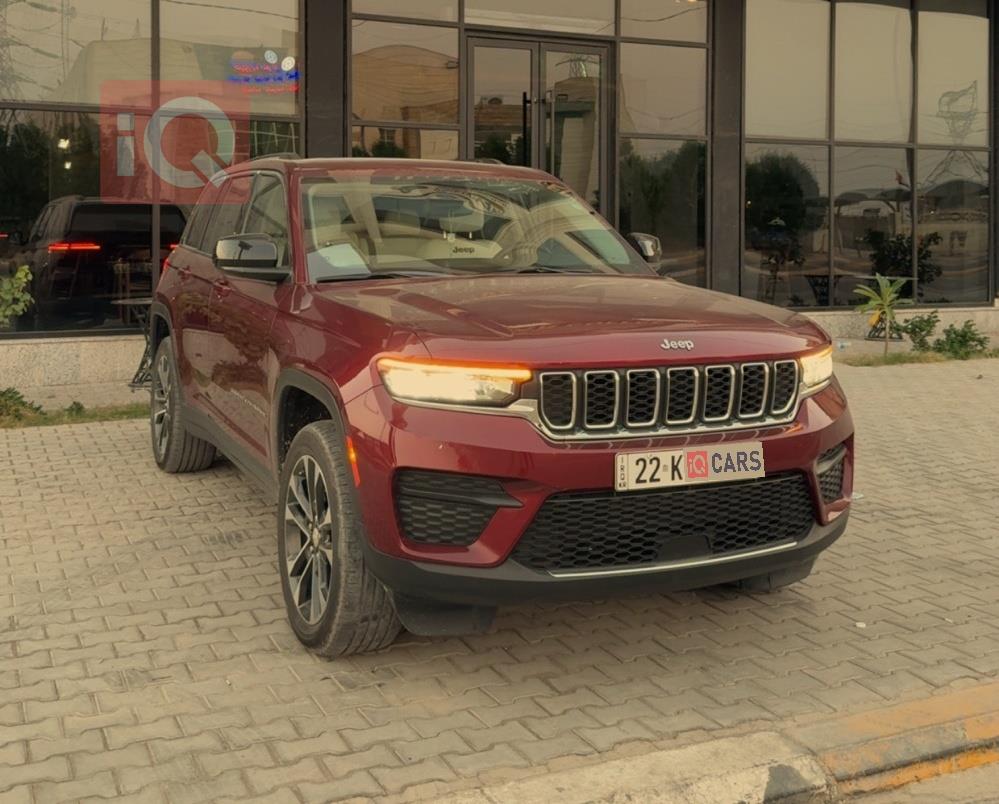 جیپ گراند شیرۆکی